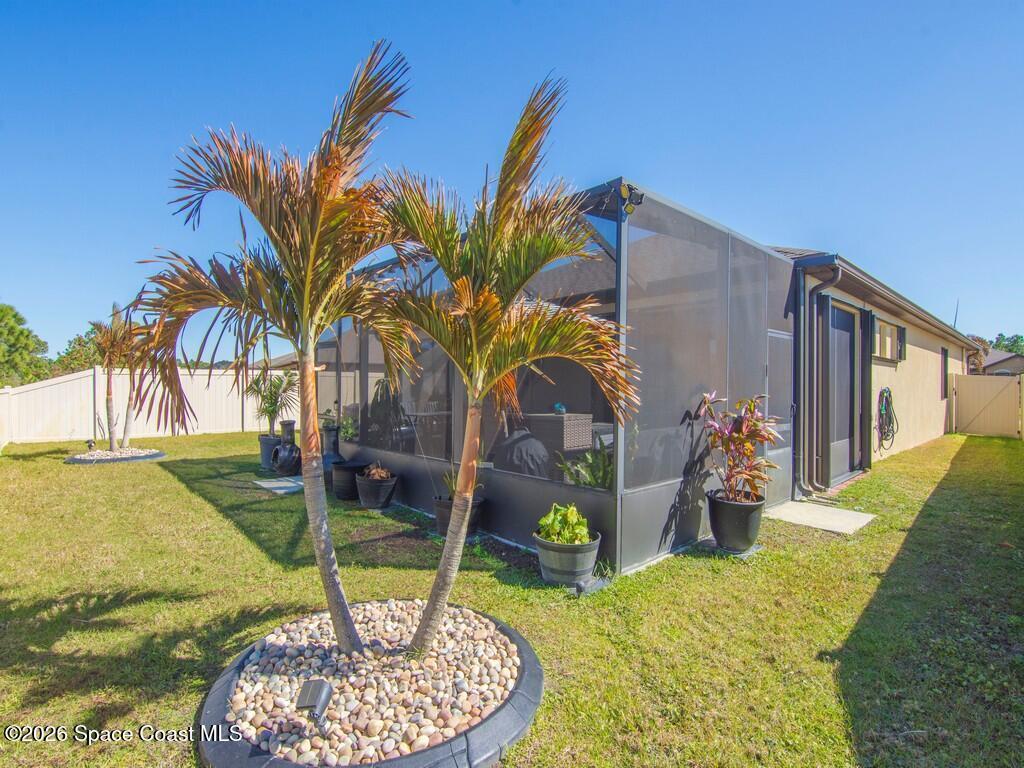 645 Old Country Road, Palm Bay, FL 32909