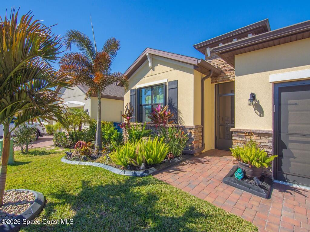 645 Old Country Road, Palm Bay, FL 32909