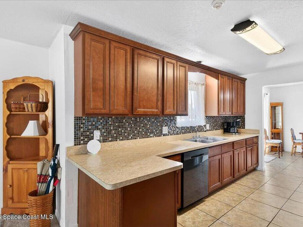 1413 Glencove Avenue, Palm Bay, FL 32907