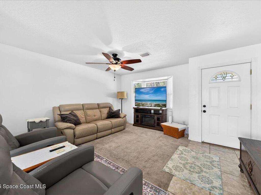 1413 Glencove Avenue, Palm Bay, FL 32907