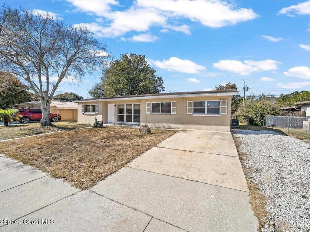 4490 Stuart Avenue, Titusville, FL 32780