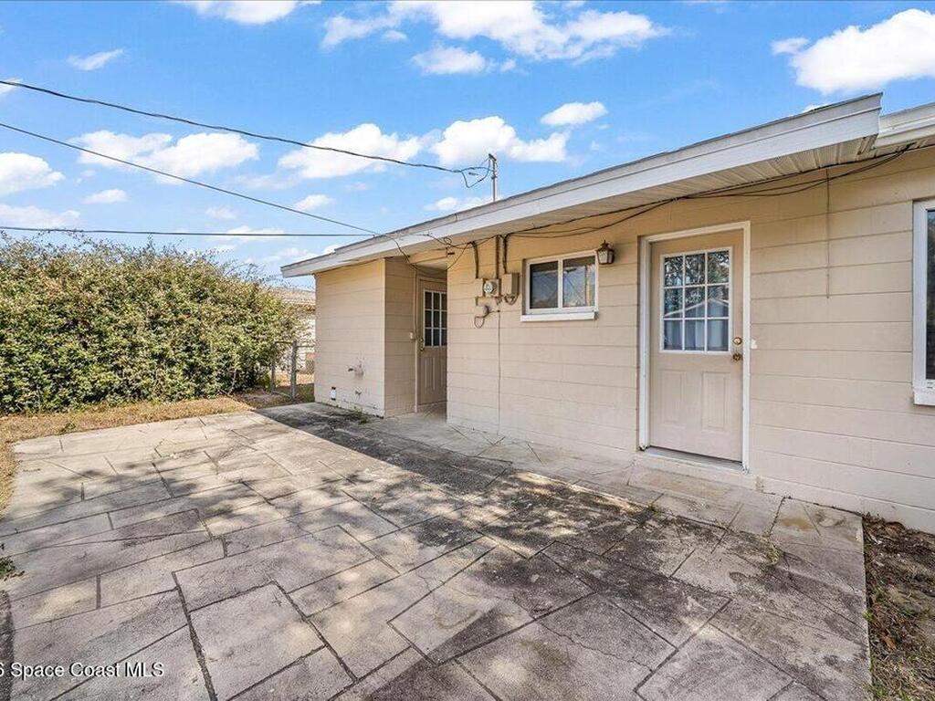 4490 Stuart Avenue, Titusville, FL 32780