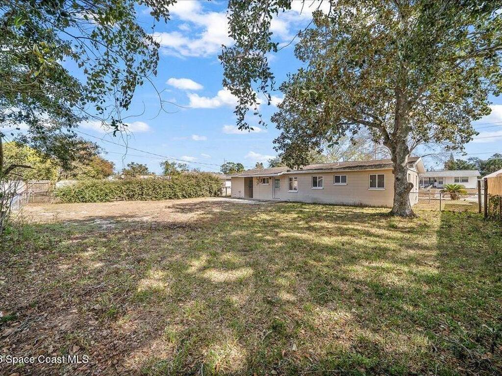 4490 Stuart Avenue, Titusville, FL 32780