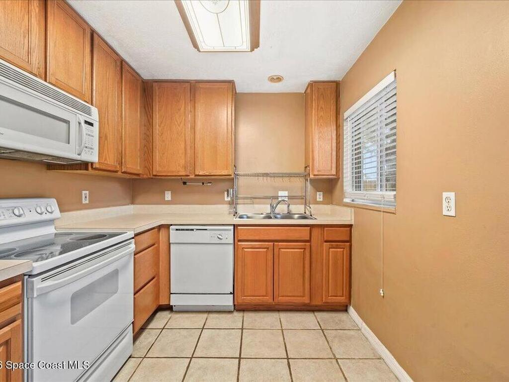 4490 Stuart Avenue, Titusville, FL 32780