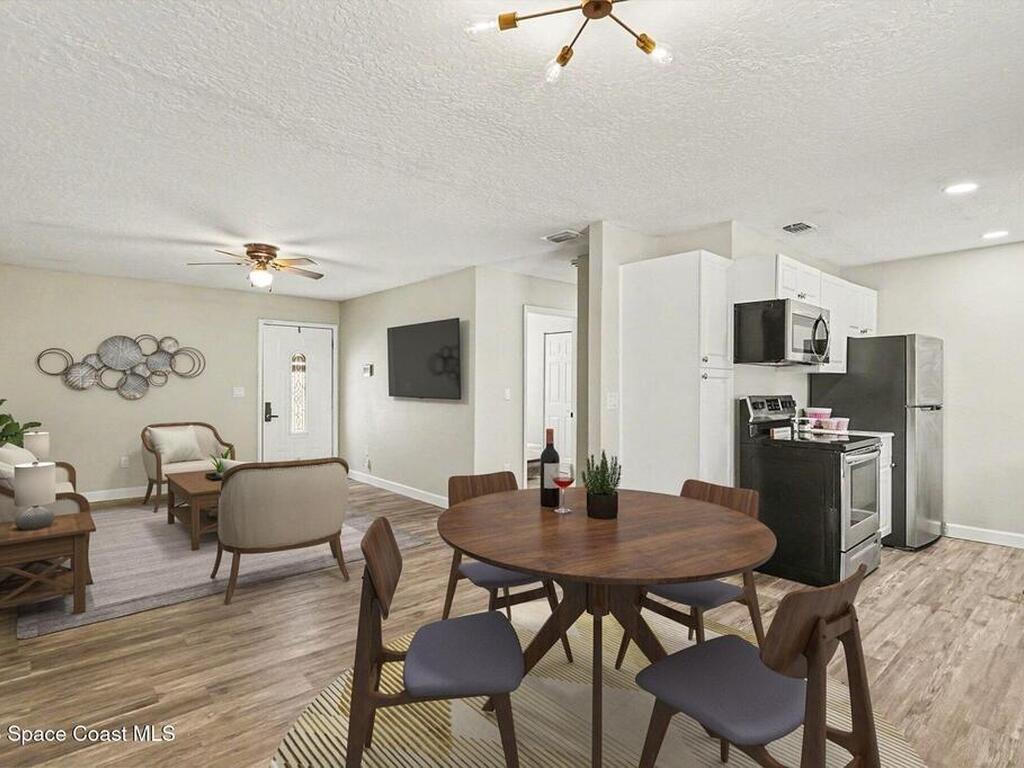 905 Poplar Lane, Melbourne, FL 32901