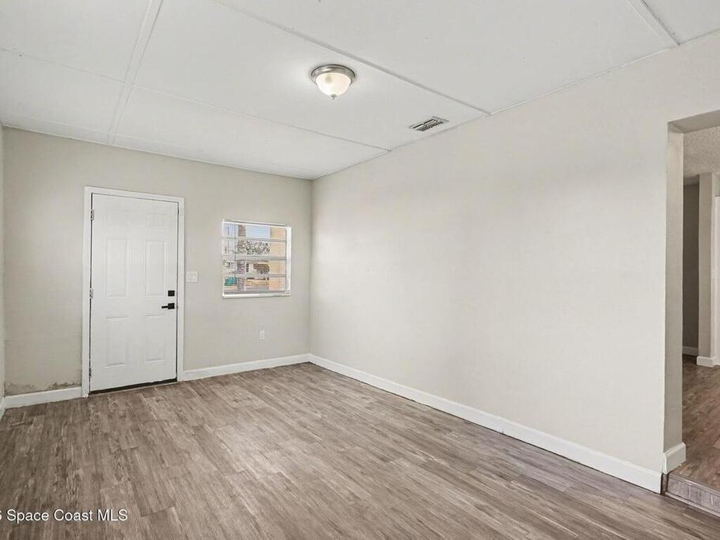 905 Poplar Lane, Melbourne, FL 32901