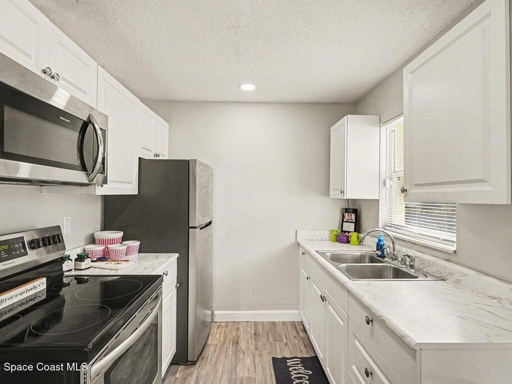 905 Poplar Lane, Melbourne, FL 32901