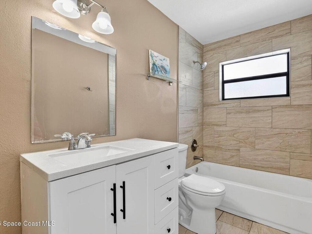 1050 Barclay Drive, Cocoa, FL 32927