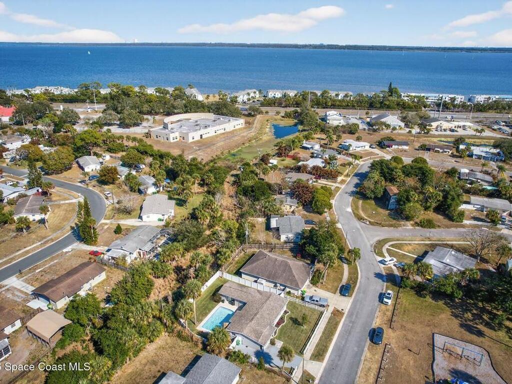 1050 Barclay Drive, Cocoa, FL 32927