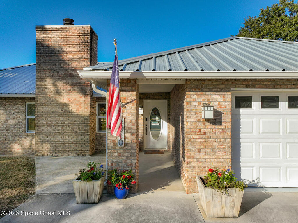 2940 Flounder Creek Road, Mims, FL 32754