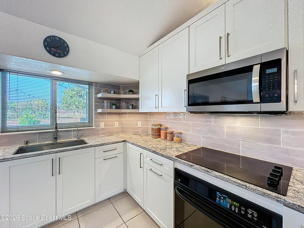 2940 Flounder Creek Road, Mims, FL 32754