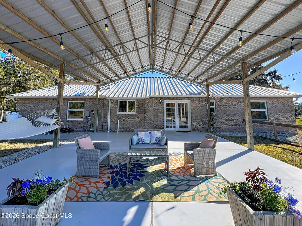 2940 Flounder Creek Road, Mims, FL 32754