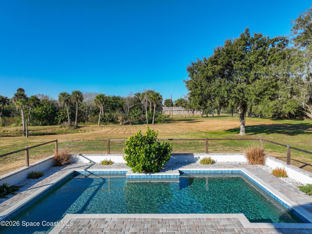 2940 Flounder Creek Road, Mims, FL 32754