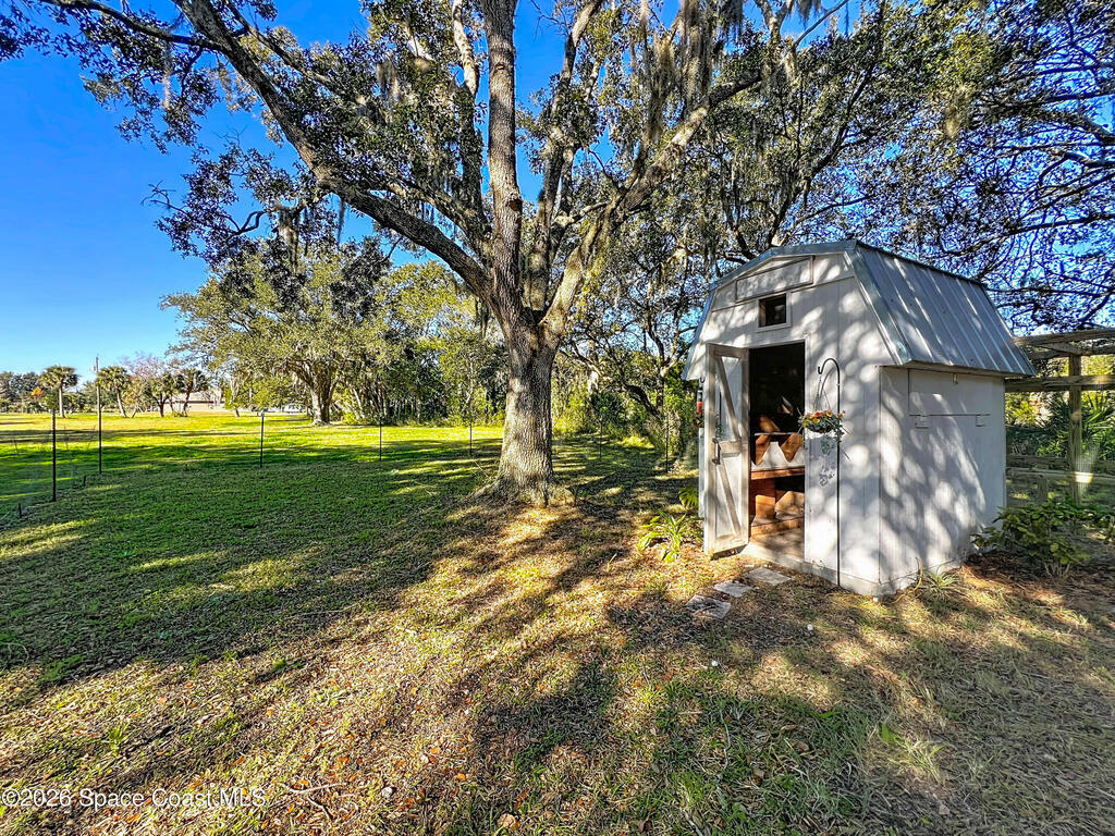 2940 Flounder Creek Road, Mims, FL 32754