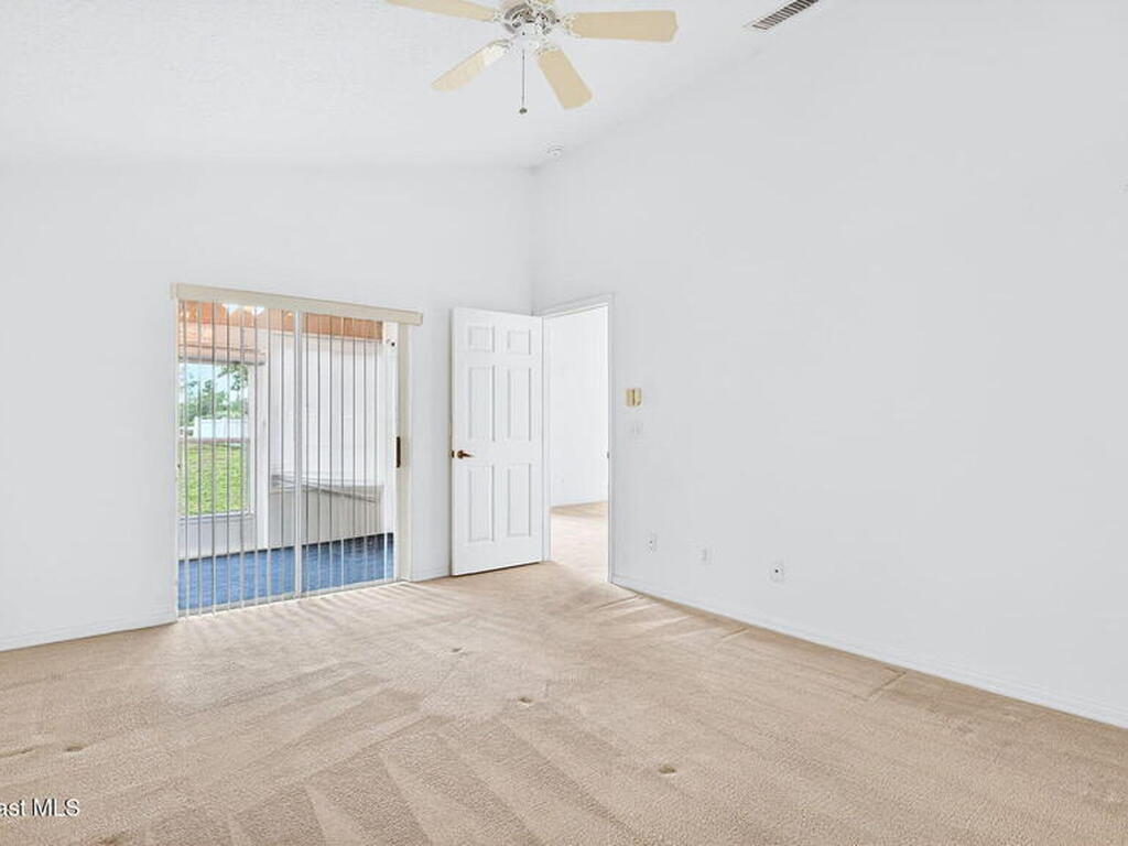 934 Pine Creek Circle, Palm Bay, FL 32905