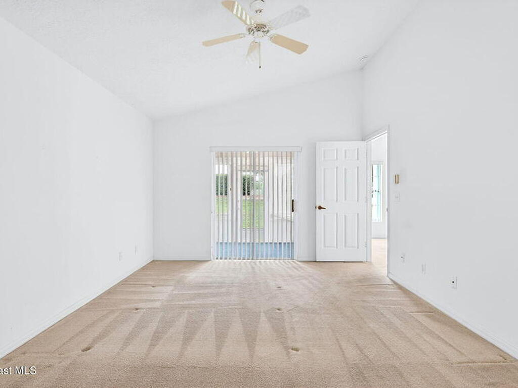 934 Pine Creek Circle, Palm Bay, FL 32905