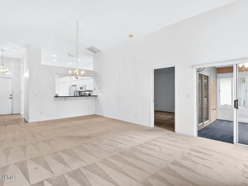 934 Pine Creek Circle, Palm Bay, FL 32905