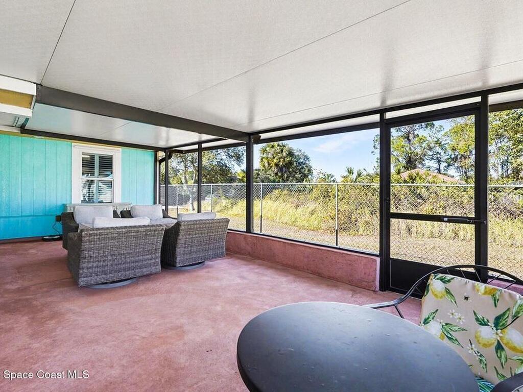 457 Wildwood Avenue, Palm Bay, FL 32908