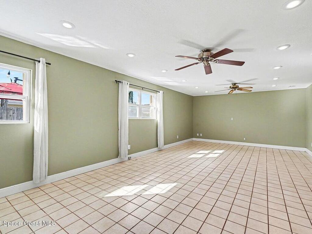 425 Sabal Avenue, Merritt Island, FL 32953