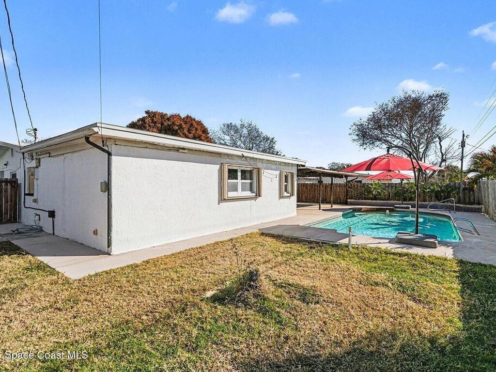 425 Sabal Avenue, Merritt Island, FL 32953