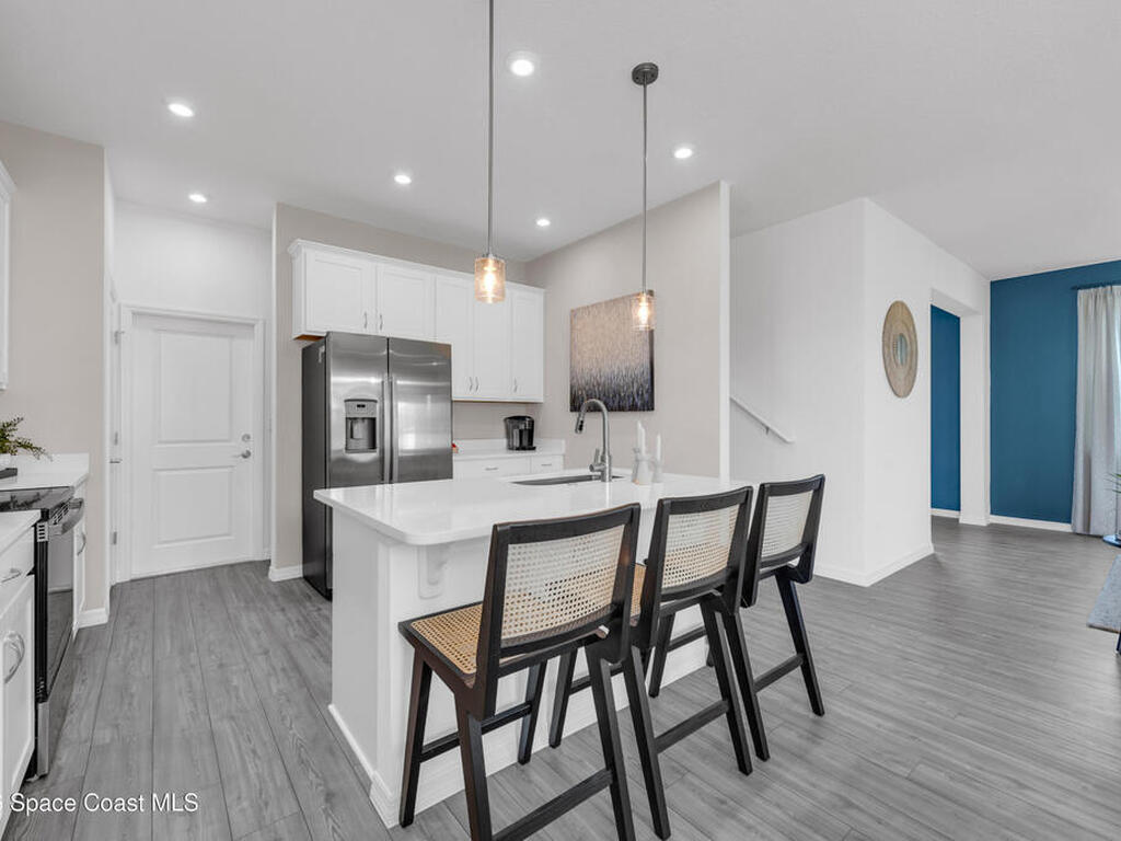 816 Castleford Avenue, Palm Bay, FL 32905