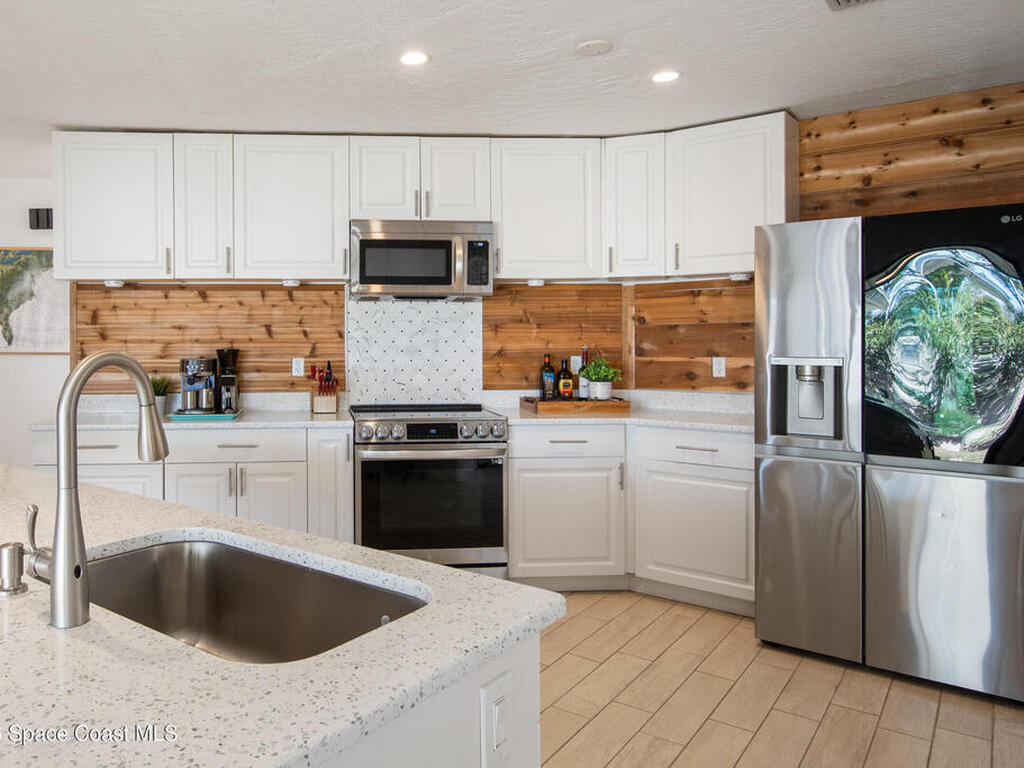 458 Saint Johns Drive, Satellite Beach, FL 32937