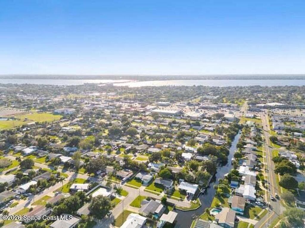 322 3rd Street, Merritt Island, FL 32953
