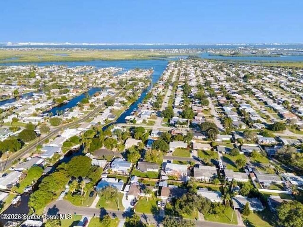 322 3rd Street, Merritt Island, FL 32953