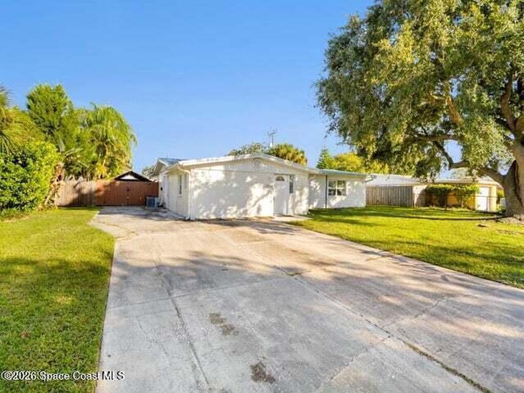 322 3rd Street, Merritt Island, FL 32953