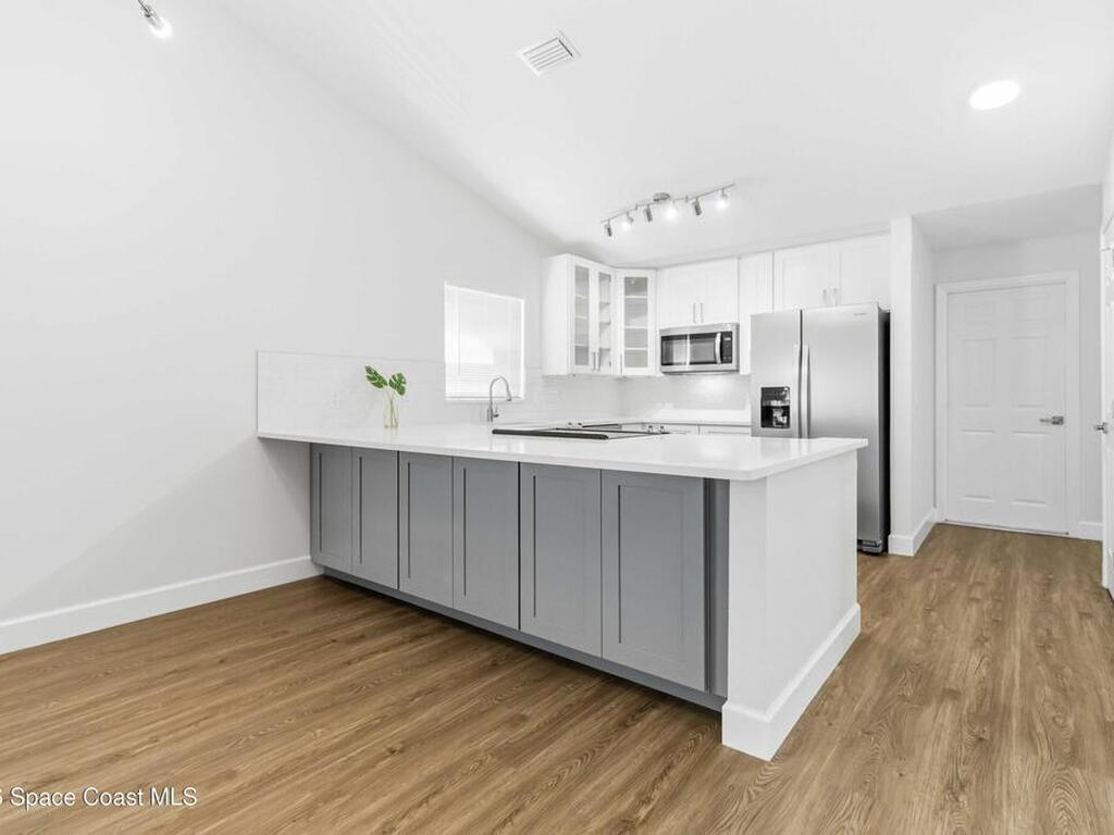 2156 Misty Way Lane, Melbourne, FL 32935