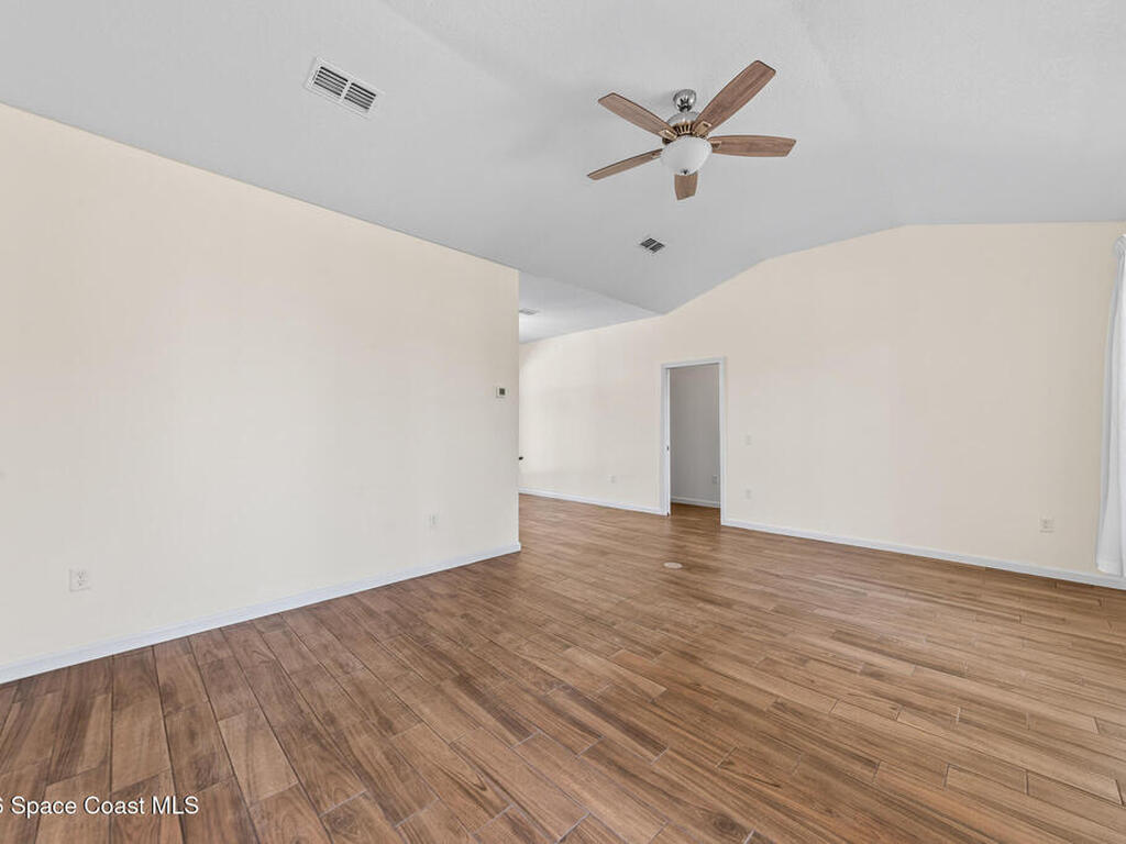 824 Schomer Avenue, Palm Bay, FL 32908