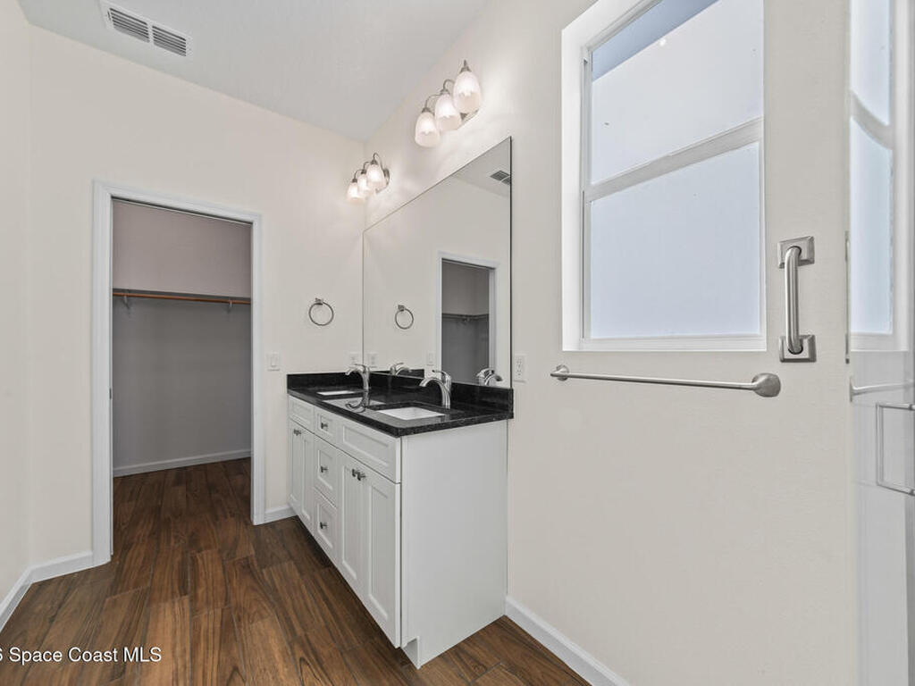 824 Schomer Avenue, Palm Bay, FL 32908