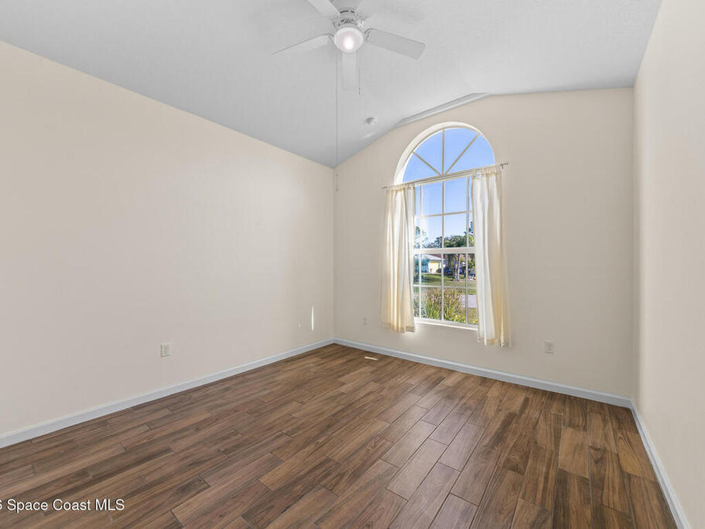 824 Schomer Avenue, Palm Bay, FL 32908