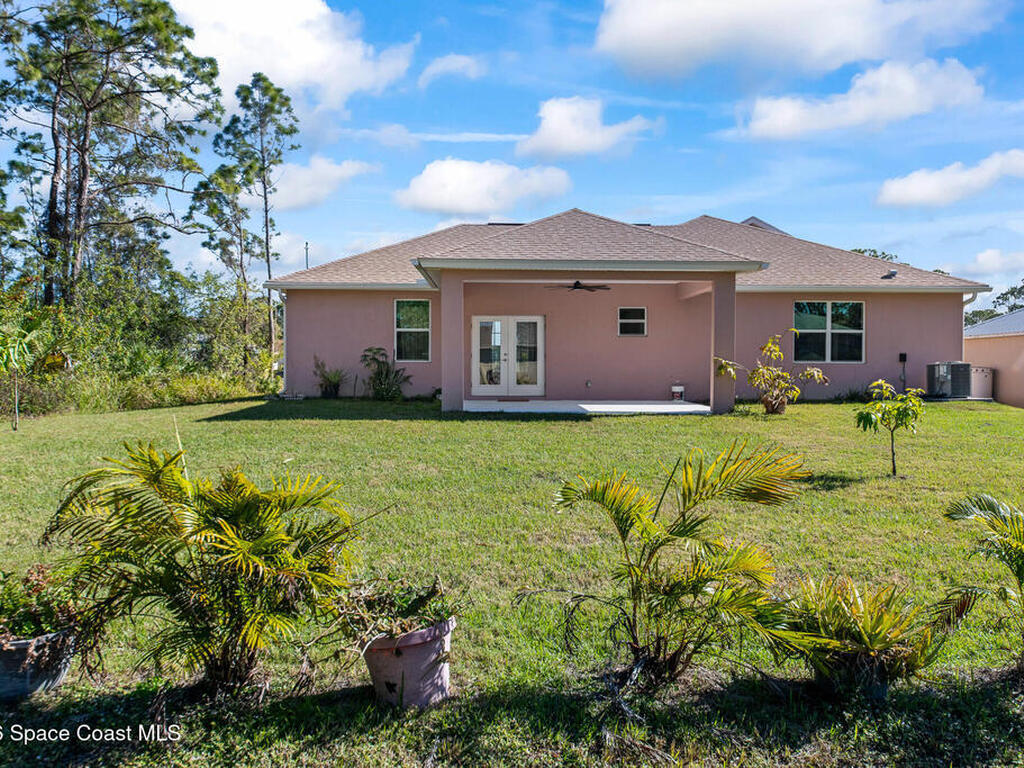 824 Schomer Avenue, Palm Bay, FL 32908