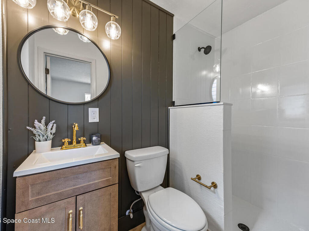 2082 Little John Road, Melbourne, FL 32935