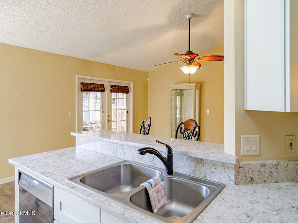 5505 95th Street, Sebastian, FL 32958