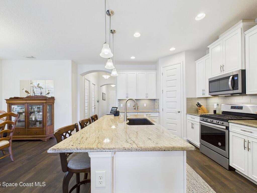 7663 Poulicny Lane, Melbourne, FL 32940