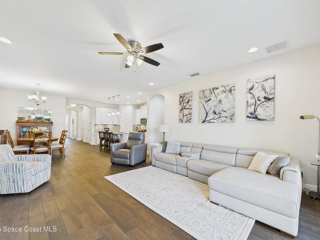 7663 Poulicny Lane, Melbourne, FL 32940