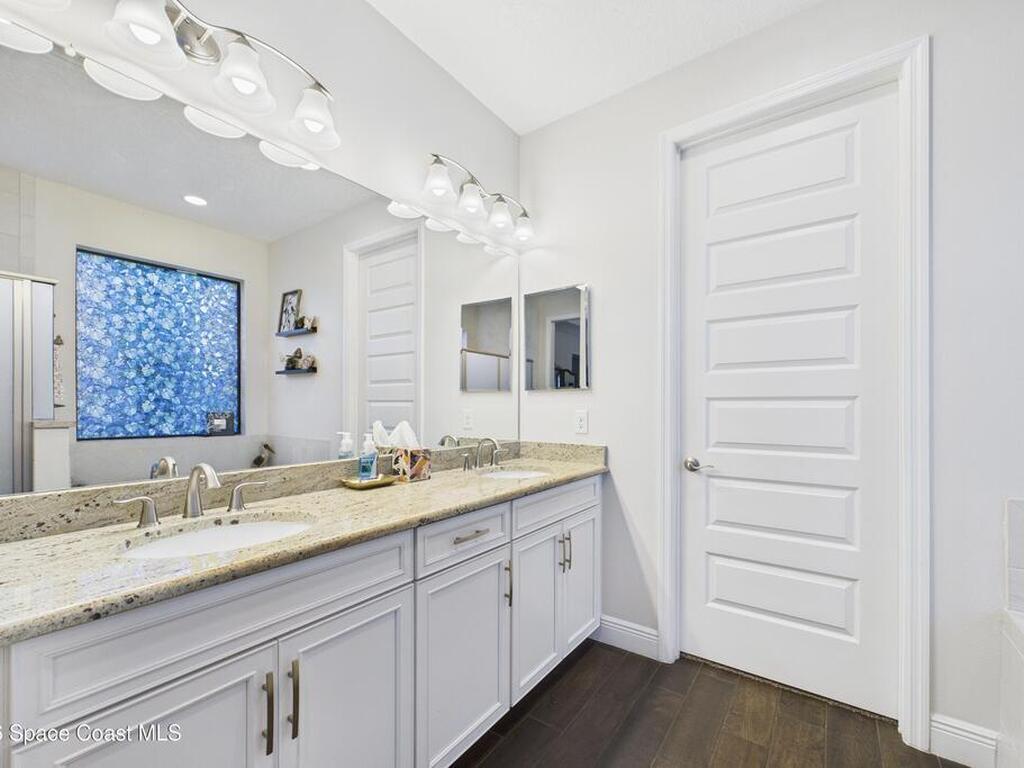 7663 Poulicny Lane, Melbourne, FL 32940