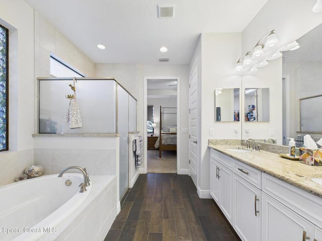 7663 Poulicny Lane, Melbourne, FL 32940