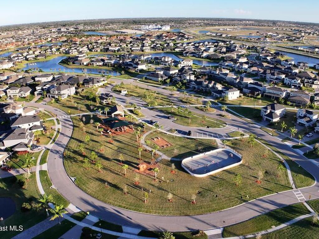 7663 Poulicny Lane, Melbourne, FL 32940