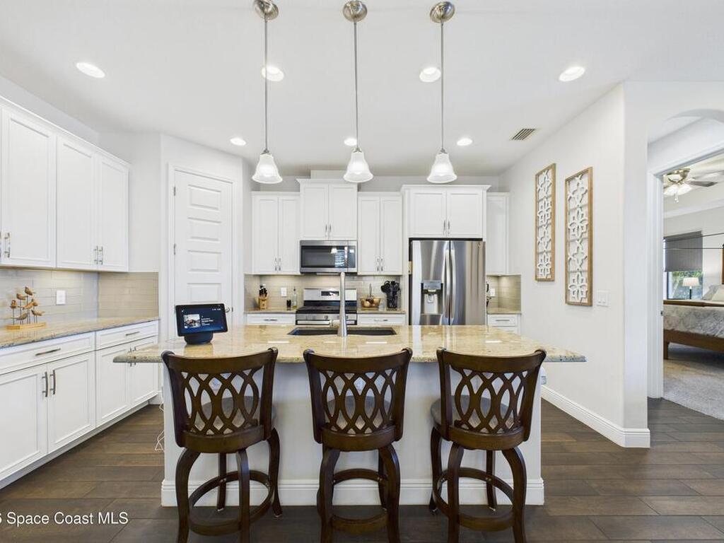 7663 Poulicny Lane, Melbourne, FL 32940