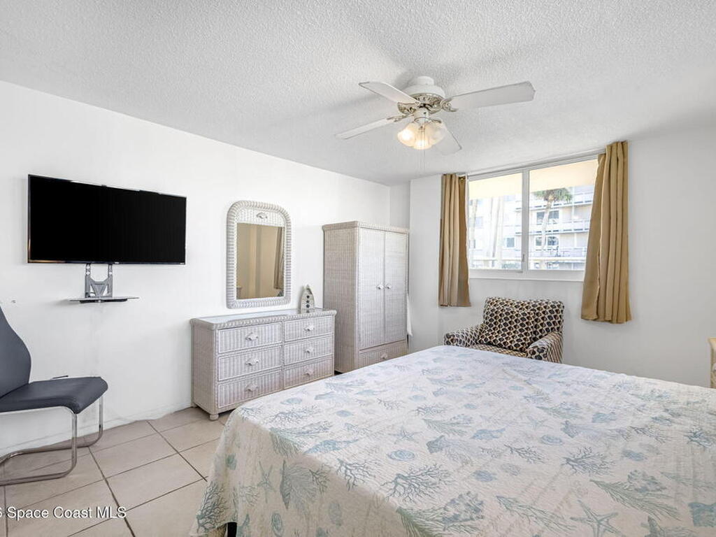 2020 N Atlantic Avenue, Cocoa Beach, FL 32931