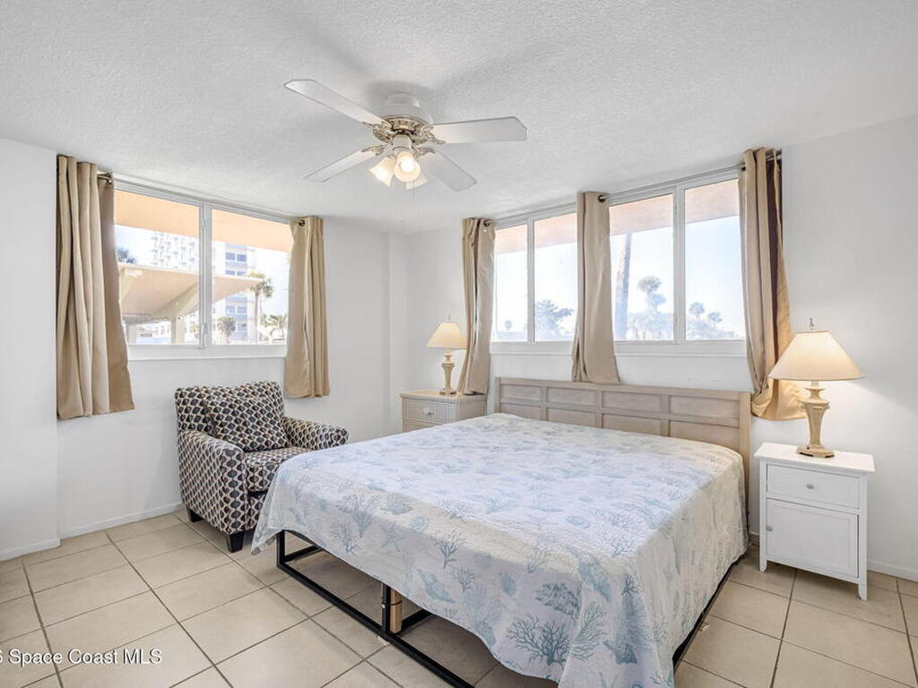 2020 N Atlantic Avenue, Cocoa Beach, FL 32931