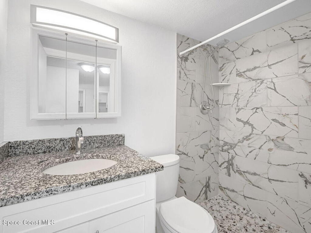 2020 N Atlantic Avenue, Cocoa Beach, FL 32931