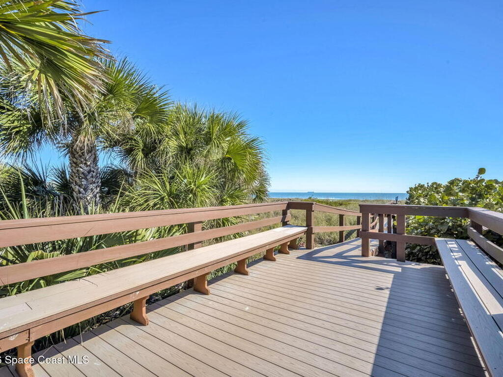 2020 N Atlantic Avenue, Cocoa Beach, FL 32931