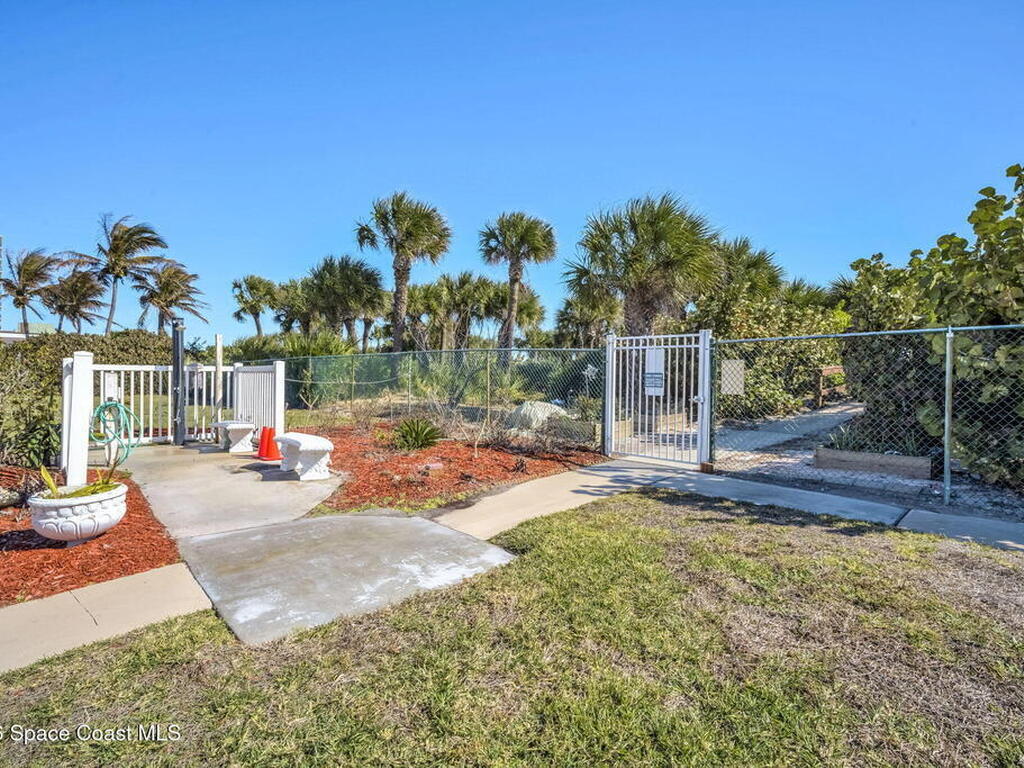 2020 N Atlantic Avenue, Cocoa Beach, FL 32931