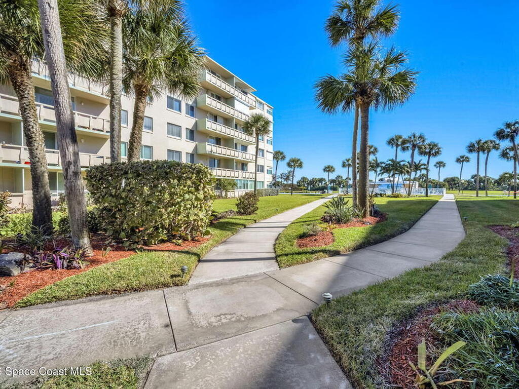 2020 N Atlantic Avenue, Cocoa Beach, FL 32931