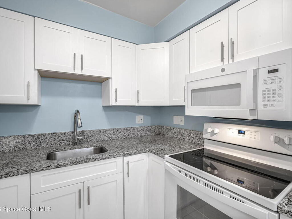 2020 N Atlantic Avenue, Cocoa Beach, FL 32931