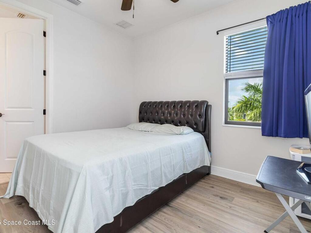 8212 Paragrass Avenue, Melbourne, FL 32940